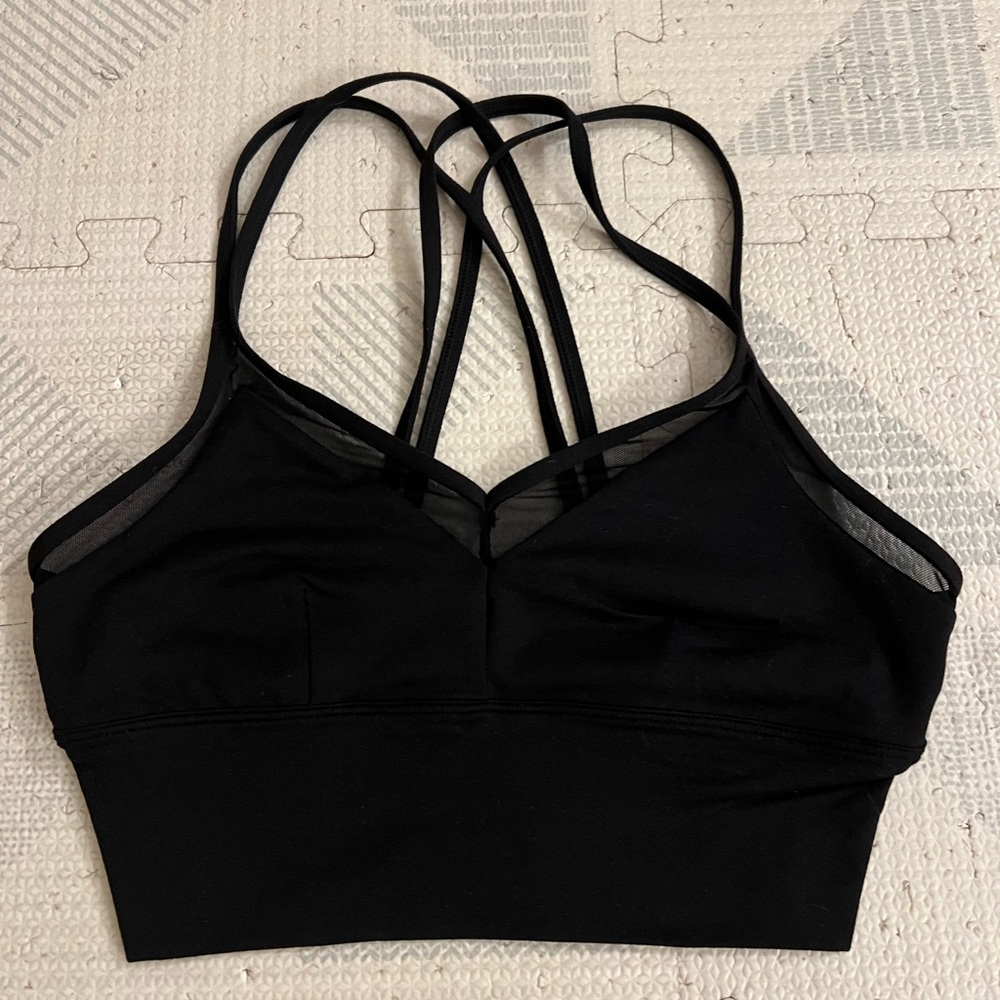Alo Yoga Top (small)